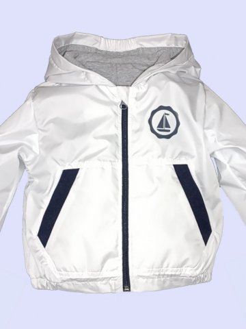 Яке  за бебе момче мод.2025в бял цвят.